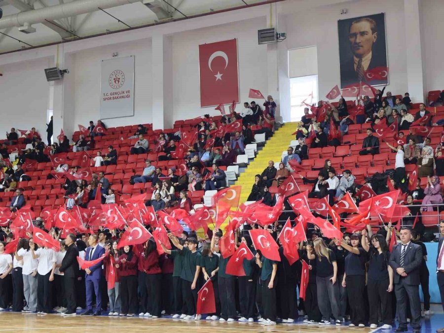 Karaman’da Cumhuriyet Bayramı Coşkusu