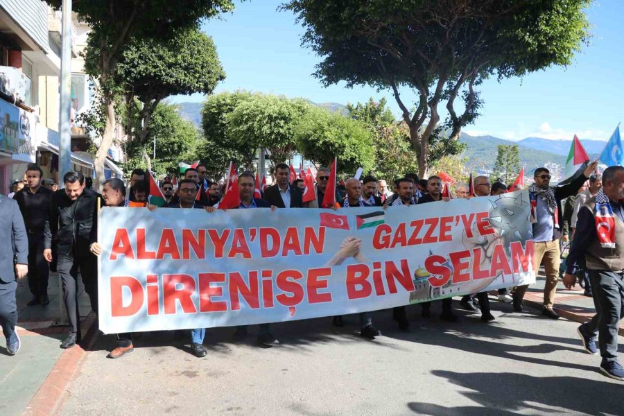 Alanya’da Binlerce Kişi ’gazze’ İçin Yürüdü