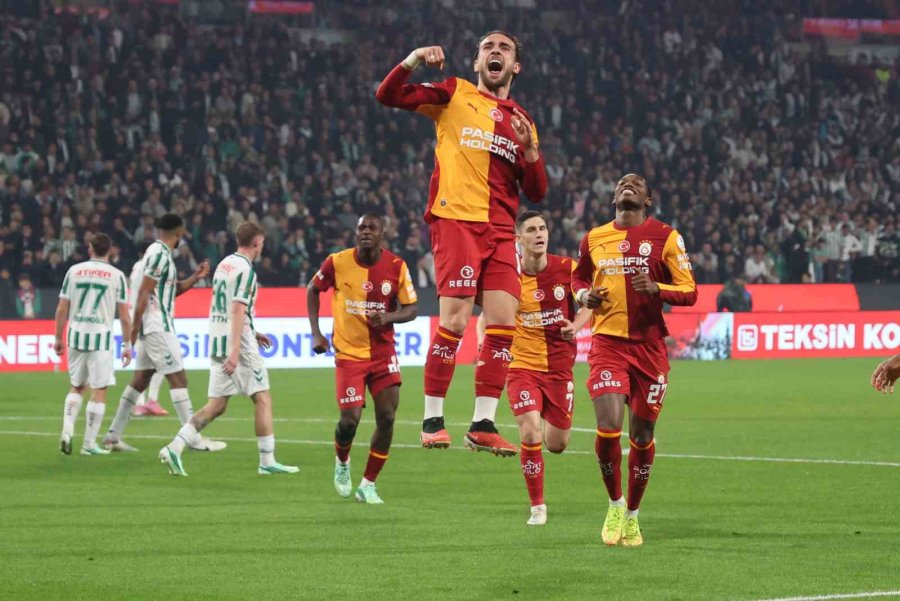 Trendyol Süper Lig: Konyaspor: 0 - Galatasaray: 2 (ilk Yarı)