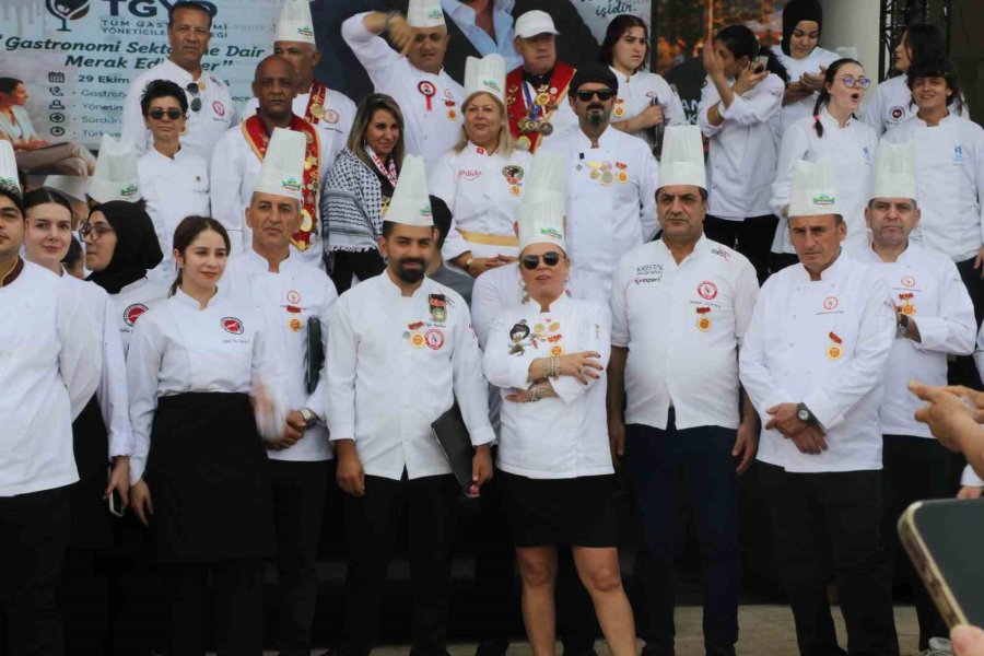 Antalya’da Uluslararası Gastronomi Ve Mutfak Yıldızları Festivali Başladı