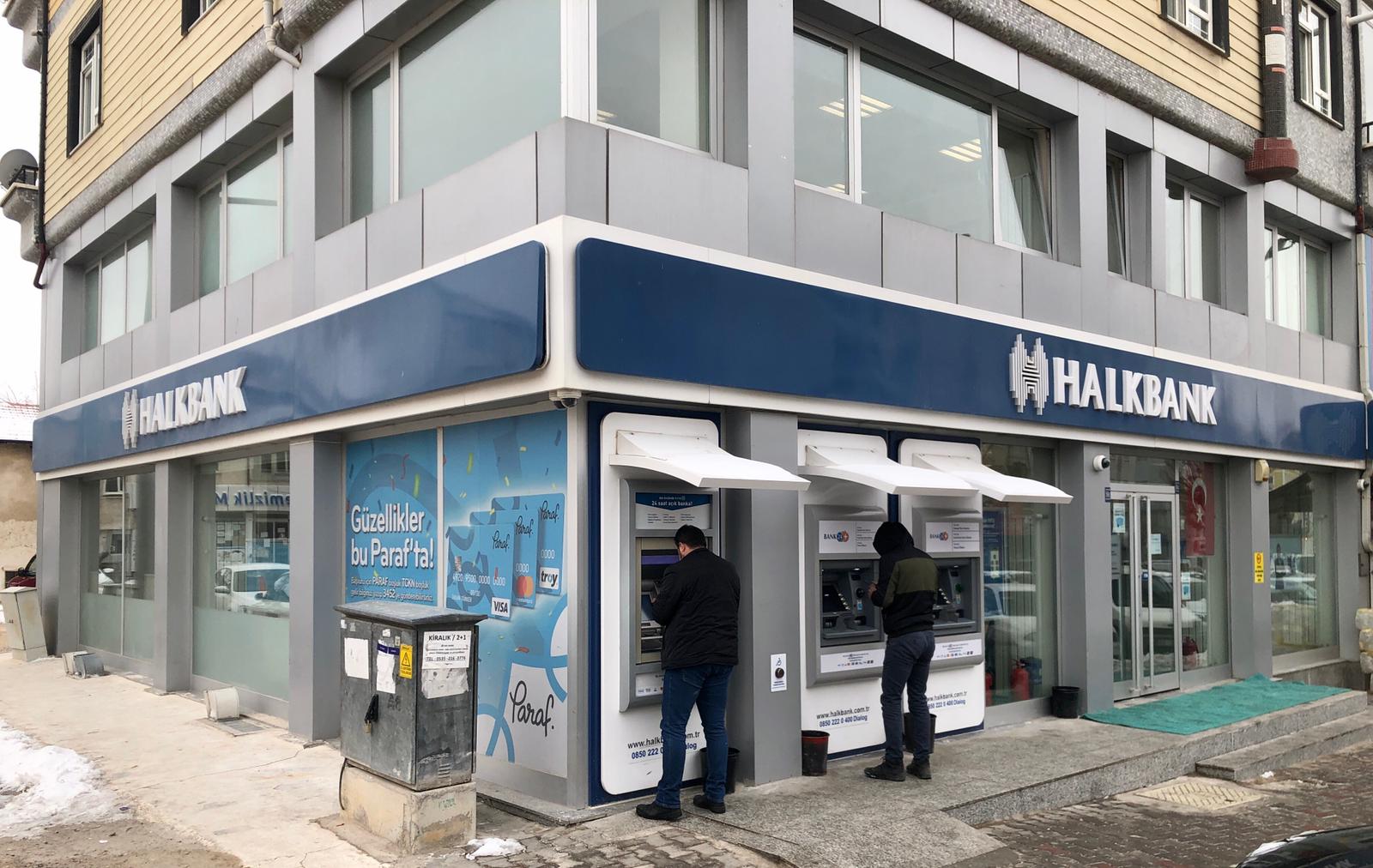 halkbank2.jpg