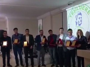 Pamela konseri öncesi Yeşildere Derneğinde teşekkür yemeği