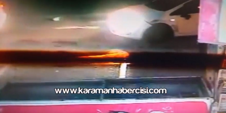 Karaman’ın en işlek caddelerinden İstasyon Caddesinde dün gece 5 araç birbirine girdi