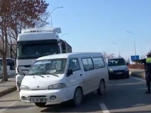 Karaman Emniyetinden Kış Lastiği Denetimleri